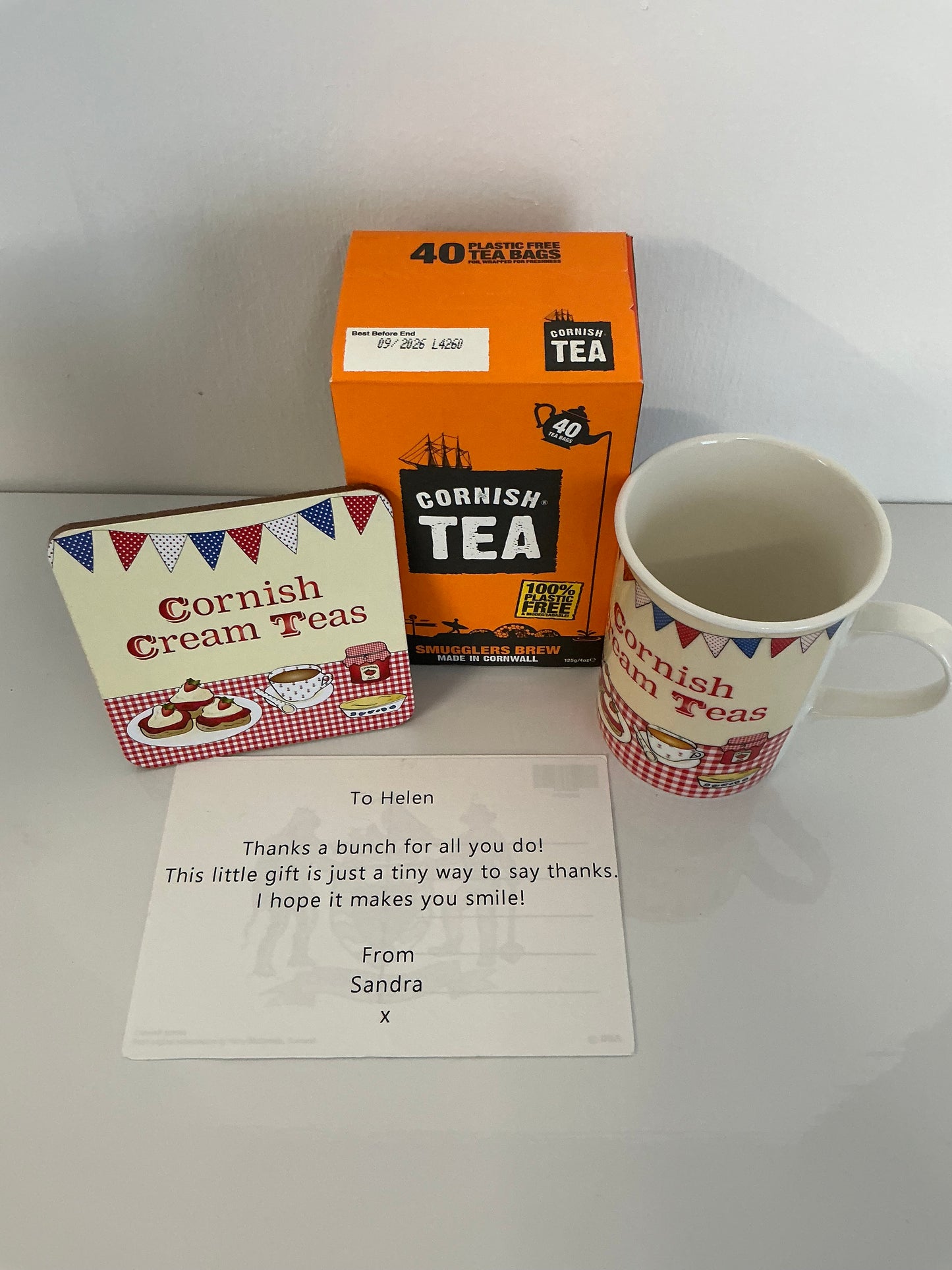 Cream tea mug and coaster Gift box with 40 Cornish tea bags