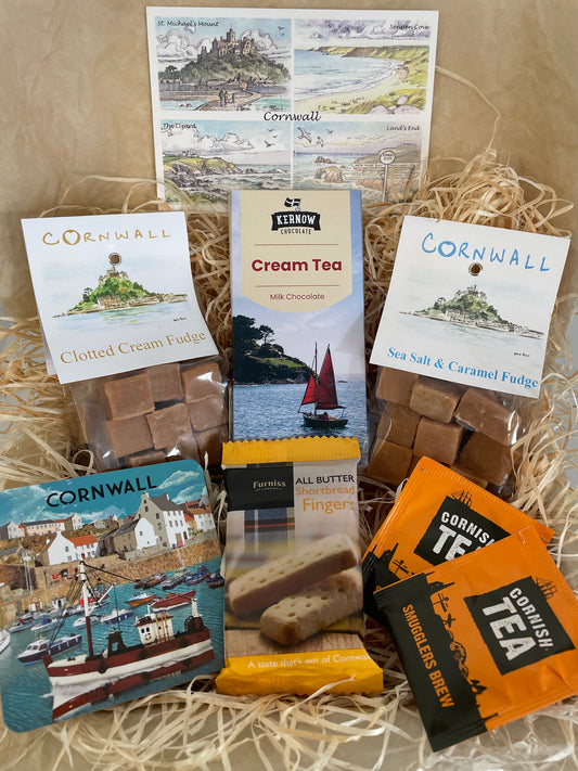Cream tea chocolate Coaster gift box with two fudge flavours. Select coaster type