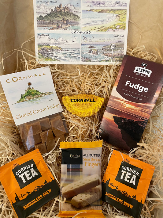 Clotted cream Fudge lovers’ dream come true with a chocolatey surprise! Gift box, choose a Cornish fridge magnet