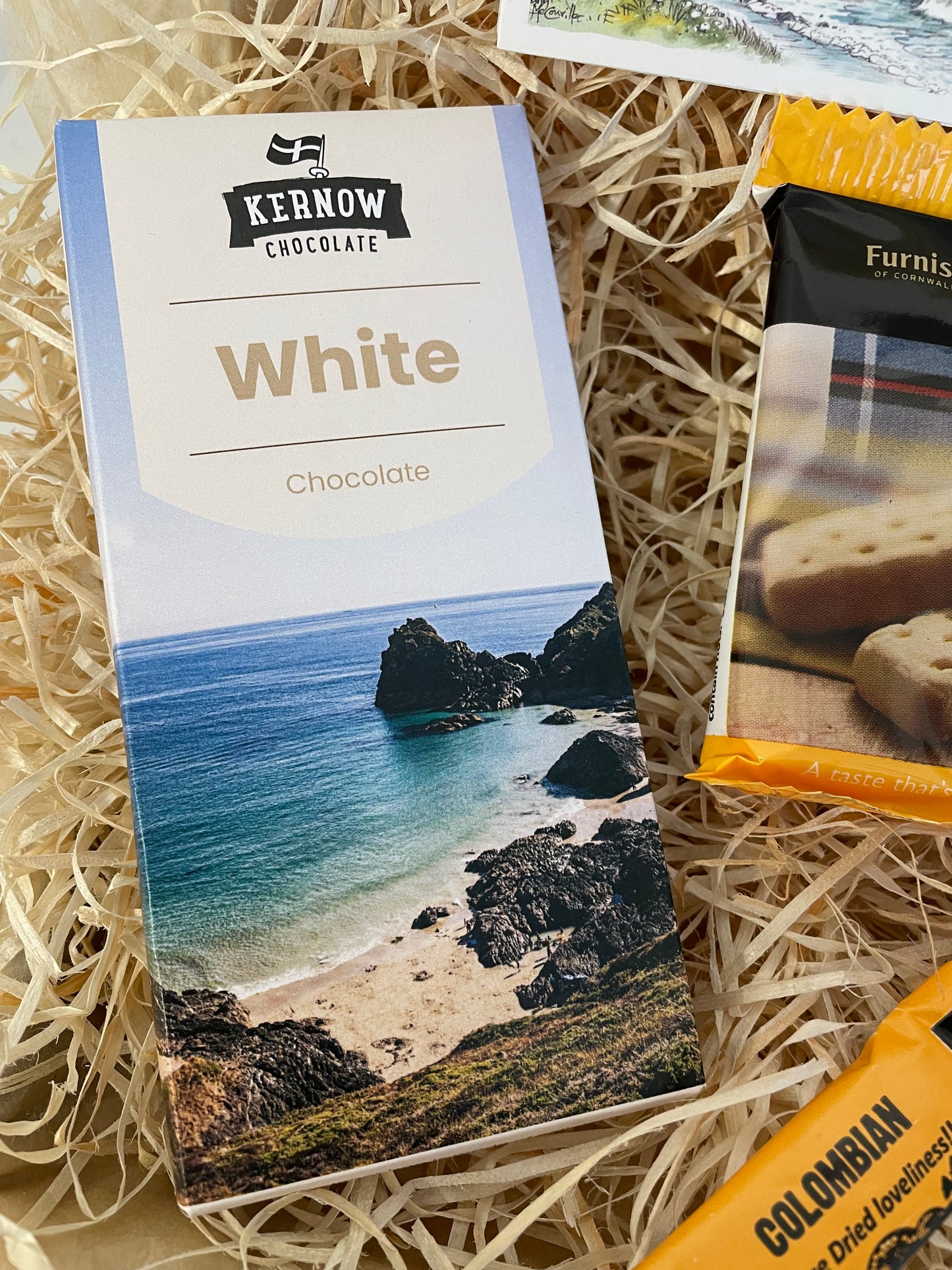 Cornish Cream tea chocolate with white chocolate and shortbread gift box