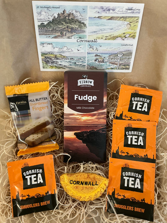 Fudge chocolate Gift box with shortbread and tea or coffee. Choose your fridge magnet style