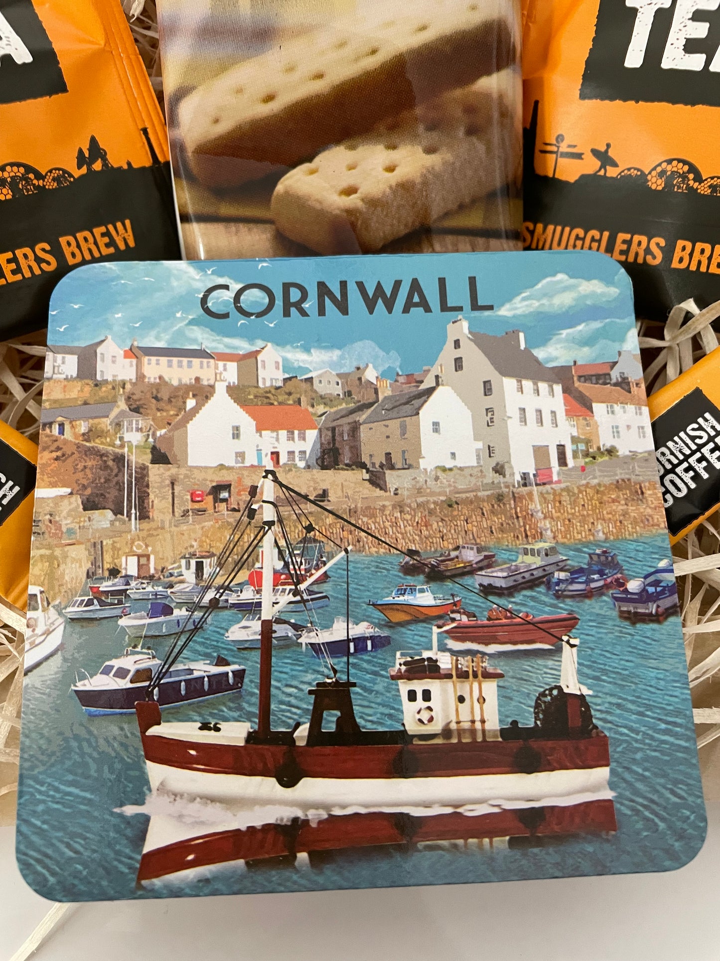 Cornwall harbour coaster with Cornish shortbread gift box