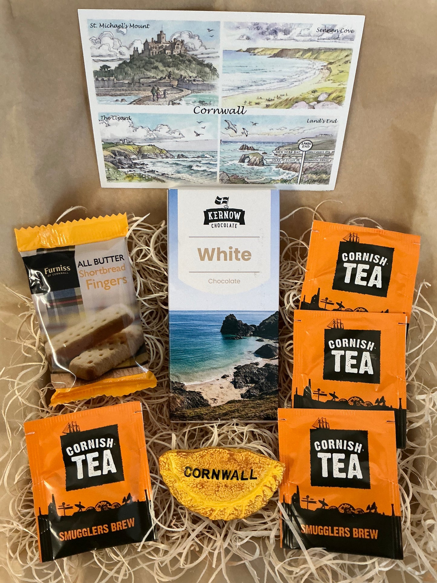 White chocolate Gift box with shortbread and tea or coffee. Choose your fridge magnet style