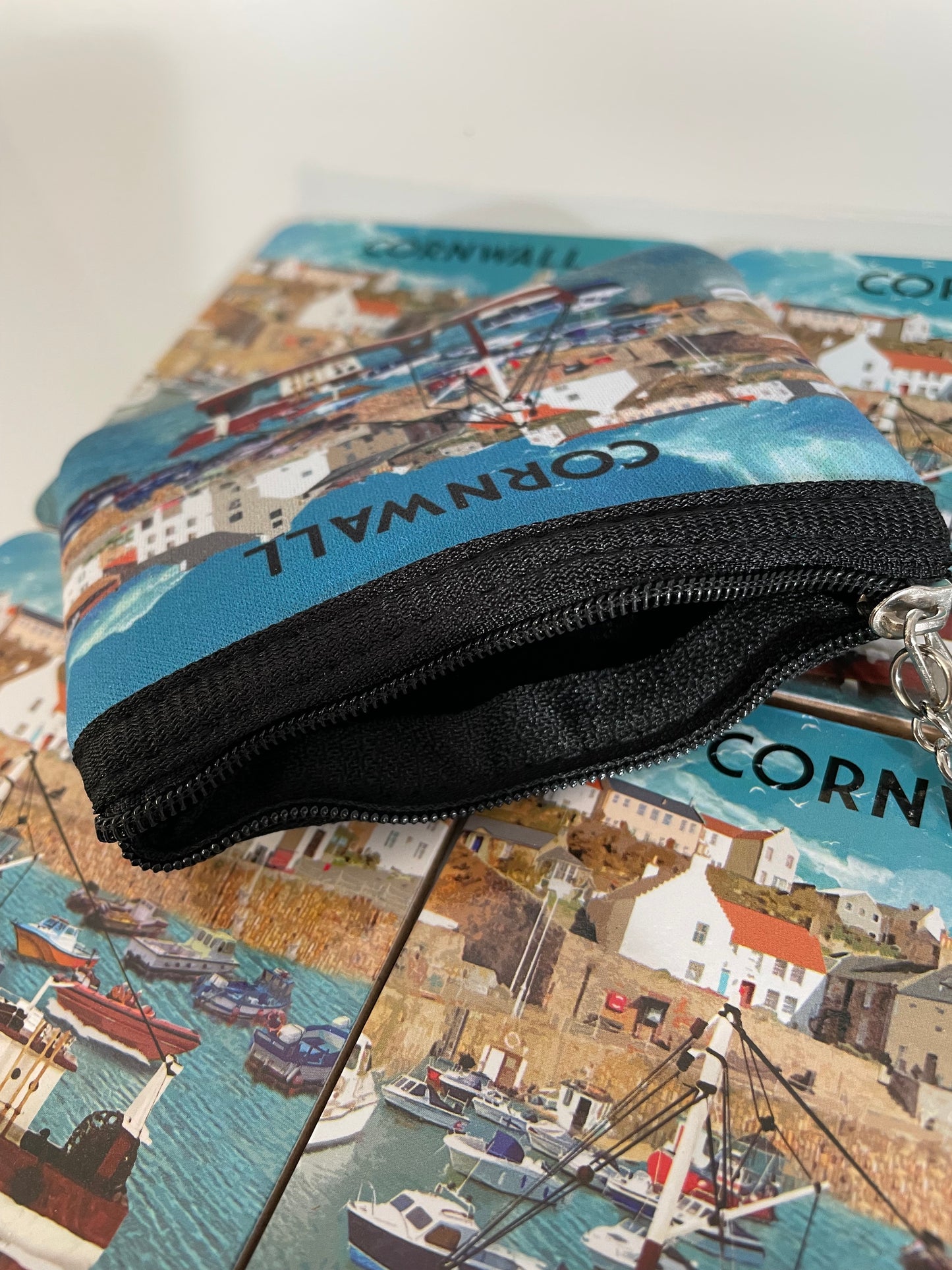 Cornwall matching coin purse and tea towel gift box set